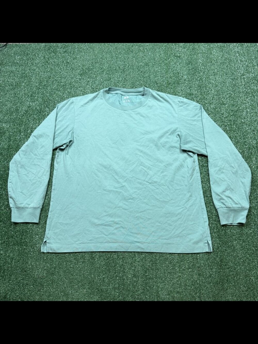 Uniqlo T Shirt Mens Size L Green Long Sleeve Stretch Slim Casual